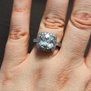 Lia Sophia- At Last Ring size 7